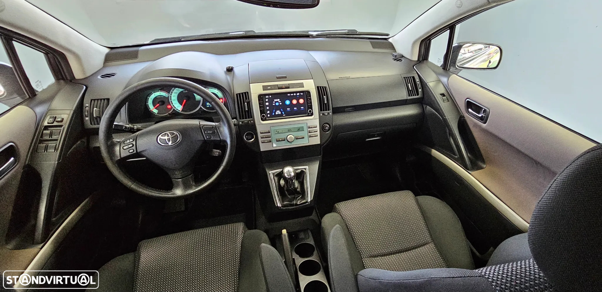 Toyota Corolla Verso 2.2 D-4D Sol - 13