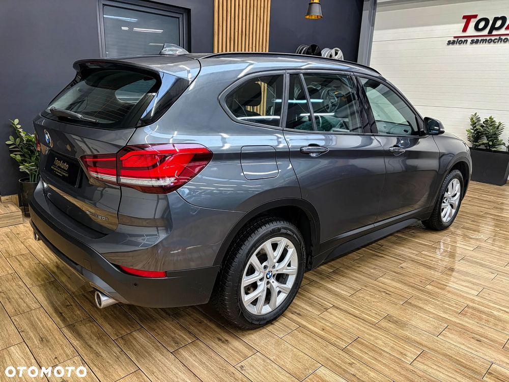 BMW X1 sDrive20i Advantage - 7
