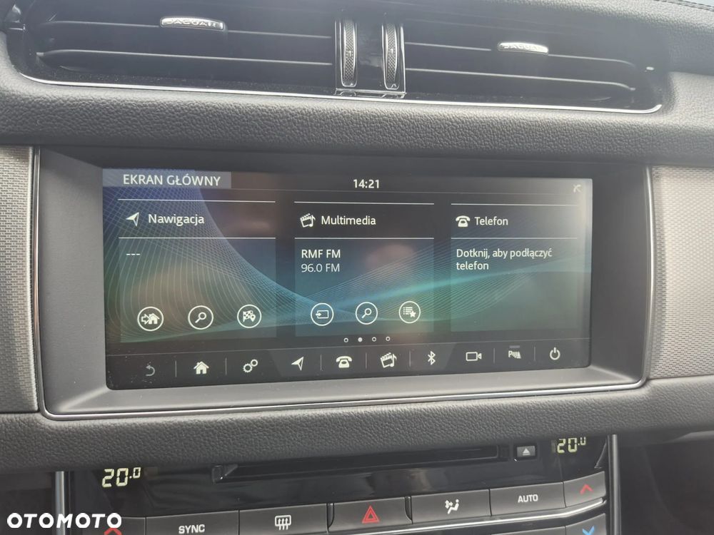 Jaguar XF 20d Prestige - 15