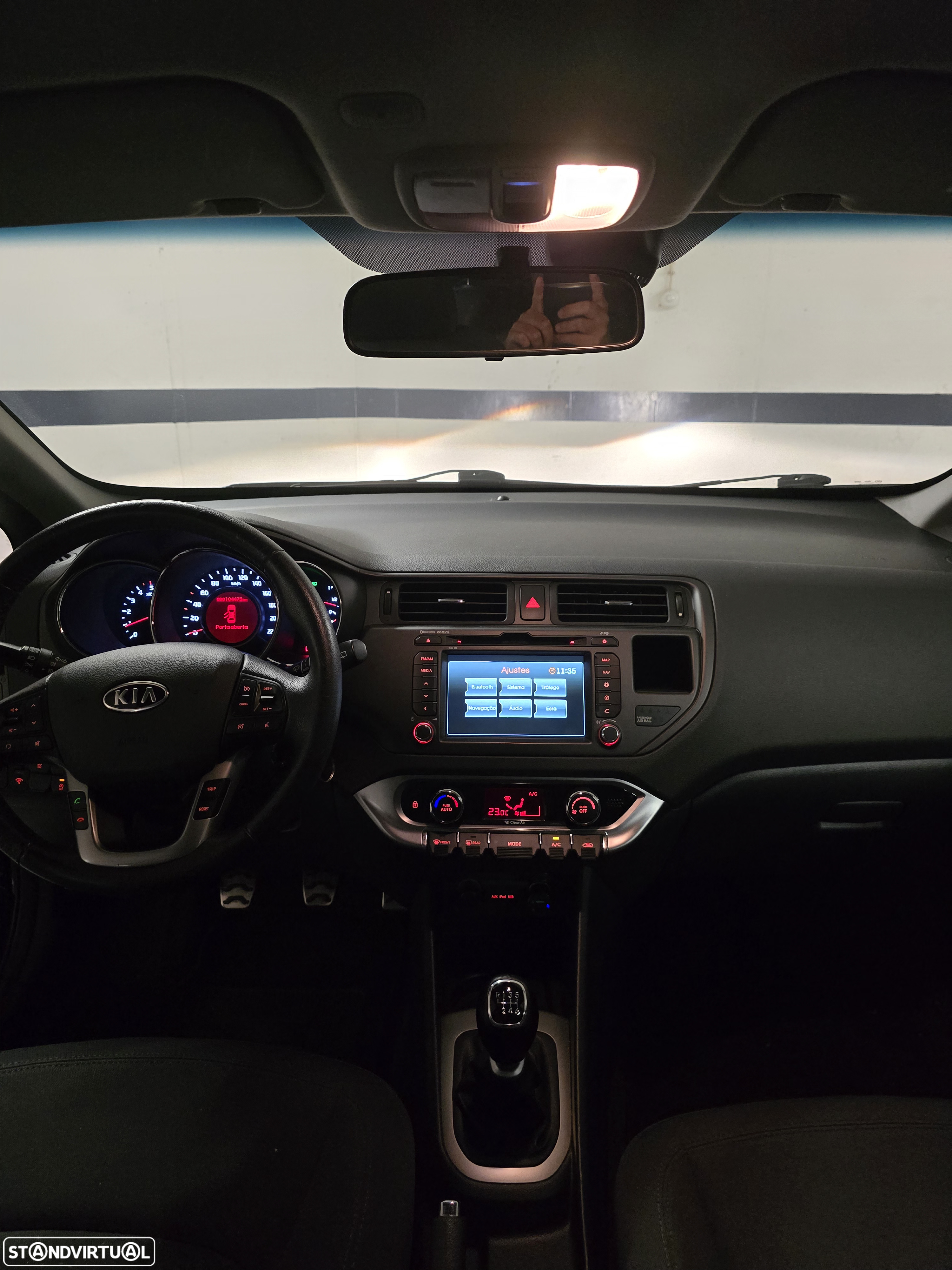Kia Rio 1.4 CRDi TX Sport - 9