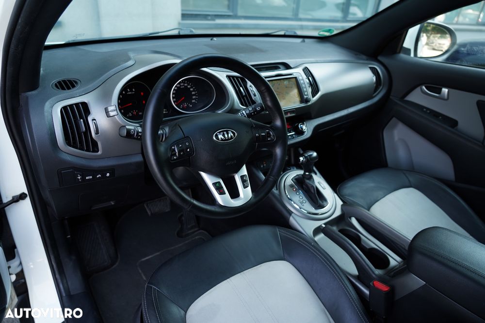 Kia Sportage 2.0 DSL HP 6AT 4x4 Style - 10