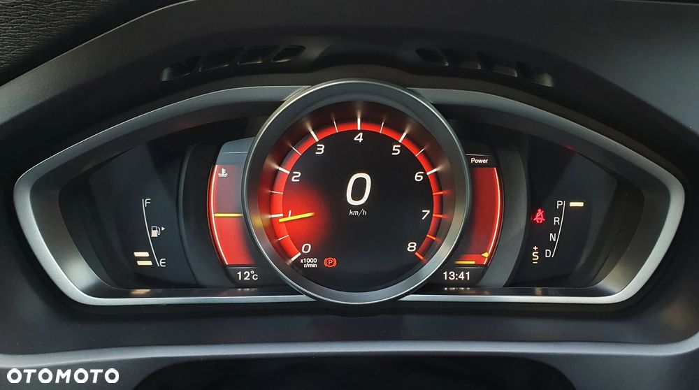 Volvo V40 Cross Country T3 Drive-E Dynamic Edition - 15