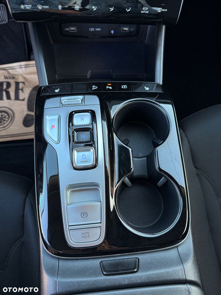 Hyundai Tucson 1.6 T-GDi HEV Executive 2WD - 31