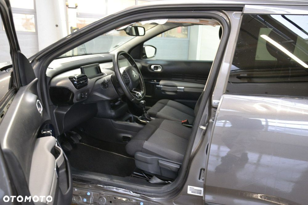 Citroën C4 Cactus - 16