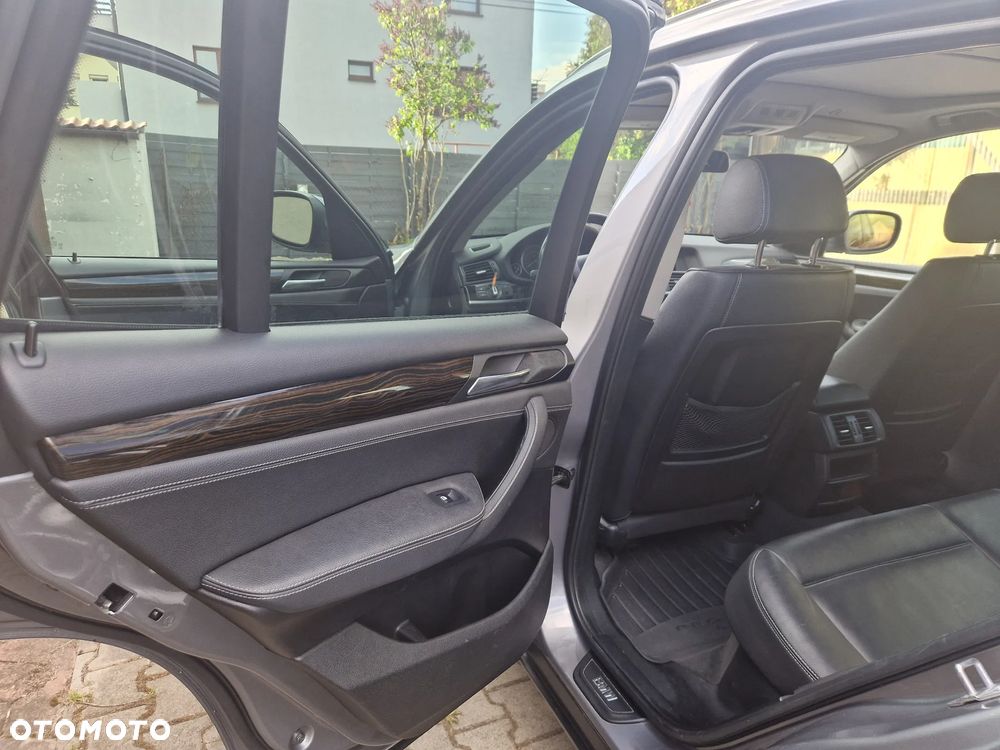 BMW X3 xDrive35i Sport-Aut - 14