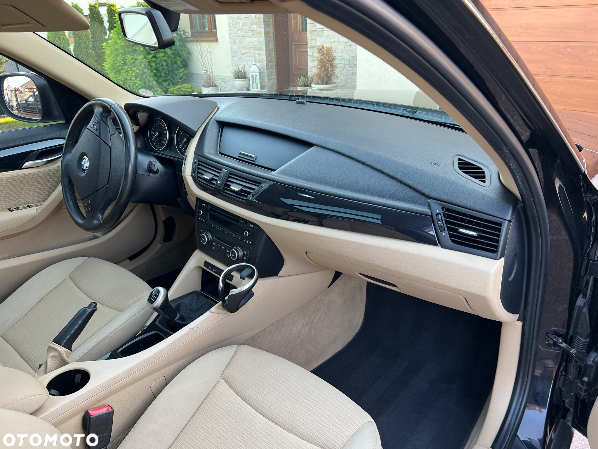 BMW X1 sDrive18i - 27