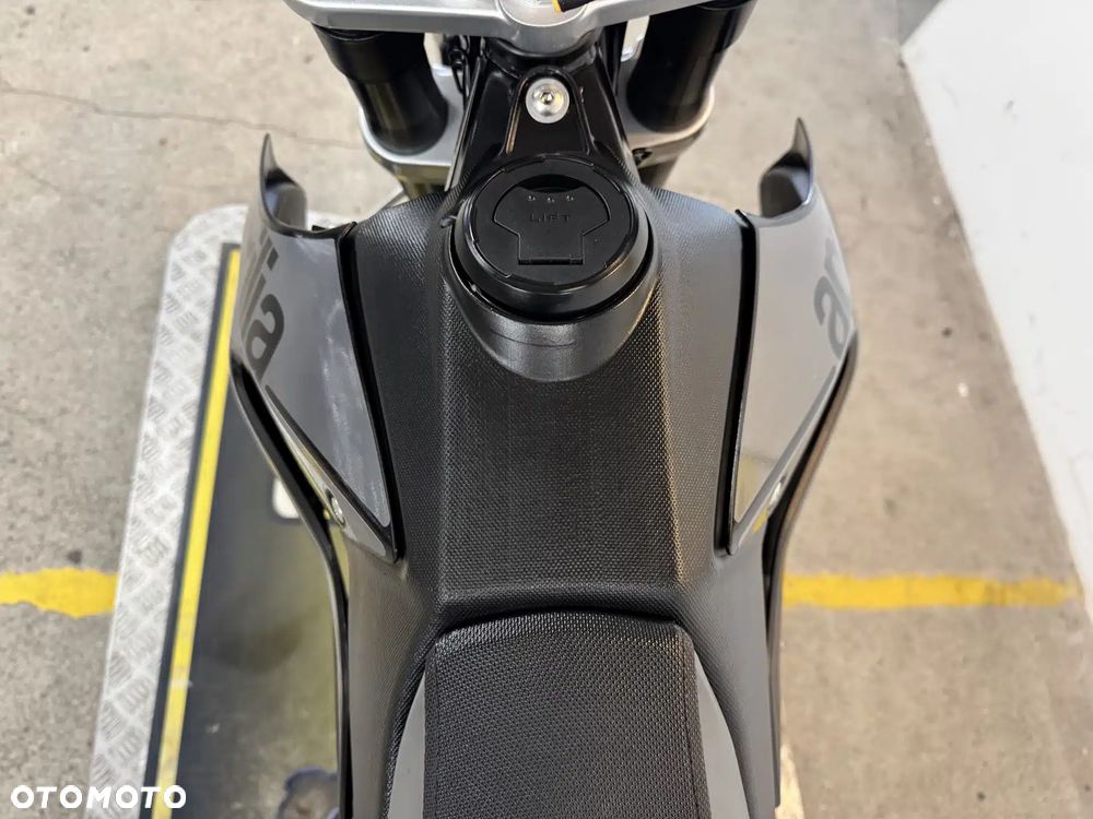 Aprilia SX - 28