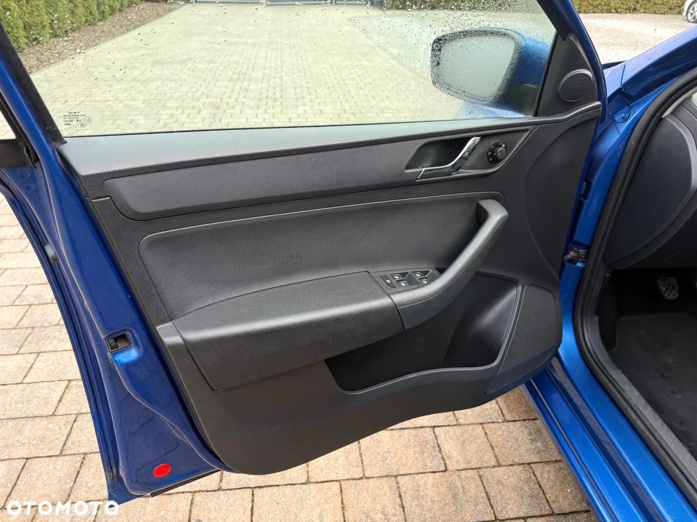 Skoda RAPID Spb 1.2 TSI Active Max - 14