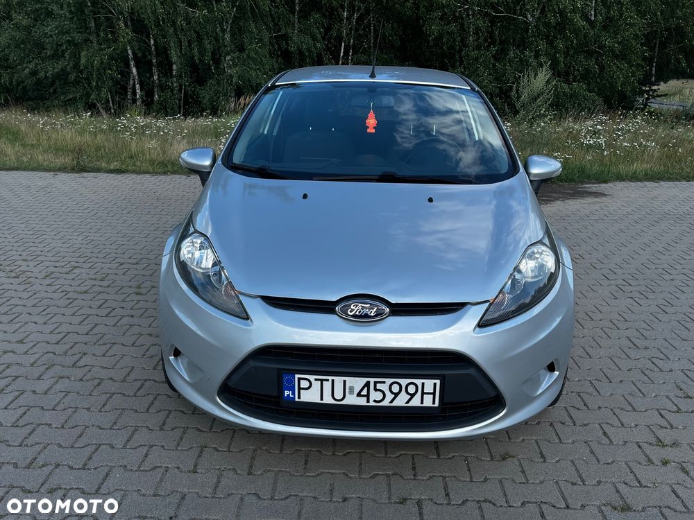 Ford Fiesta - 2