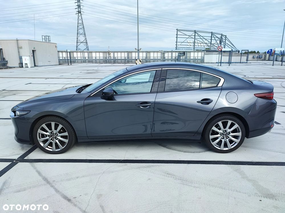Mazda 3 - 4