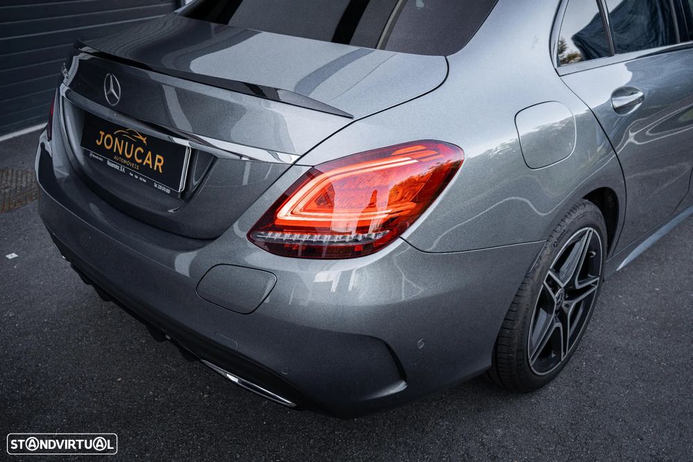 Mercedes-Benz C 300 - 2