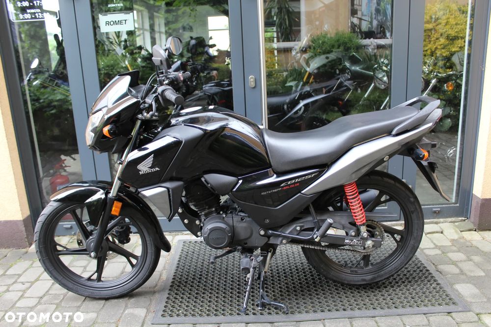 Honda CBF - 3