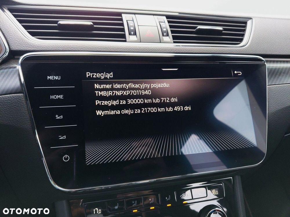 Skoda Superb 2.0 TDI SCR Sportline DSG - 31