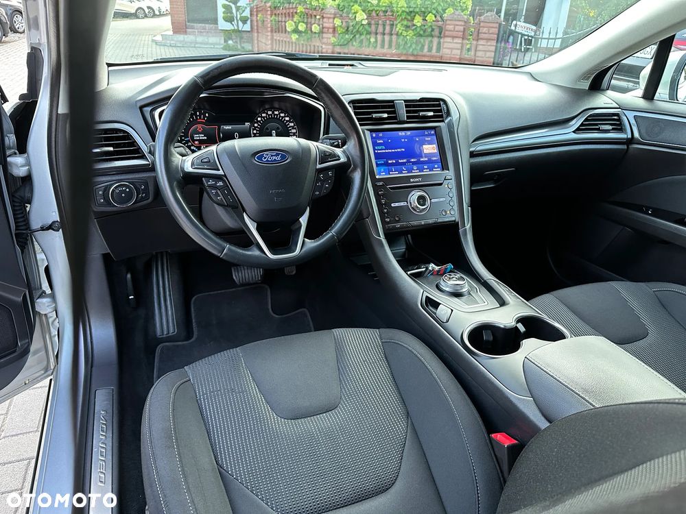 Ford Mondeo - 7