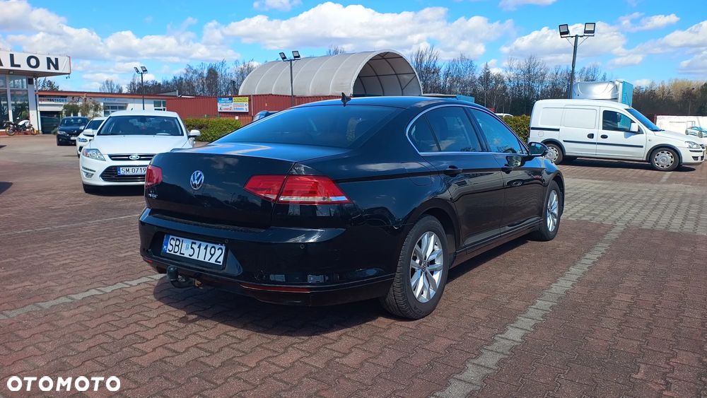 Volkswagen Passat 2.0 TDI BMT Comfortline - 21