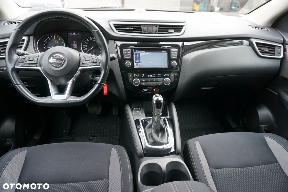 Nissan Qashqai 1.2 DIG-T N-Connecta Xtronic EU6 - 12