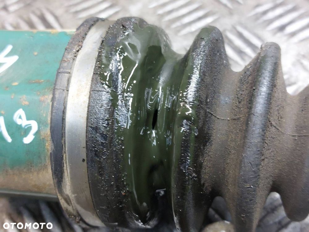 PÓŁOŚ LEWY PRZÓD + PRAWY PRZÓD 5B MAZDA 323 PROTEGE BJ 1.6 16V - 4