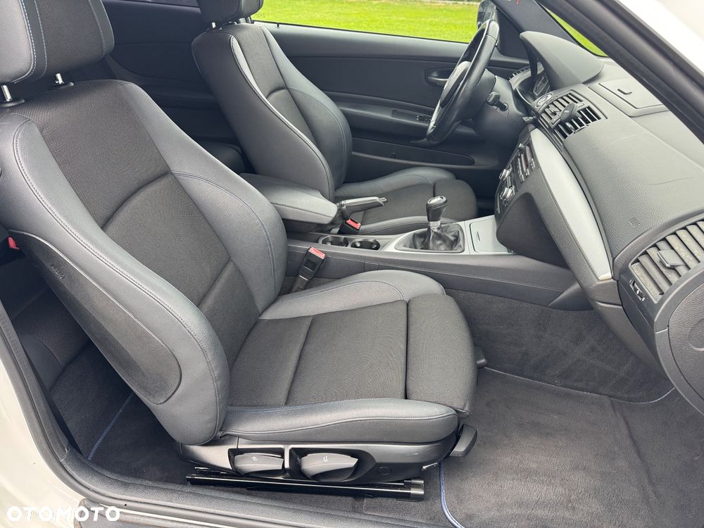 BMW Seria 1 118d DPF Edition Sport - 24