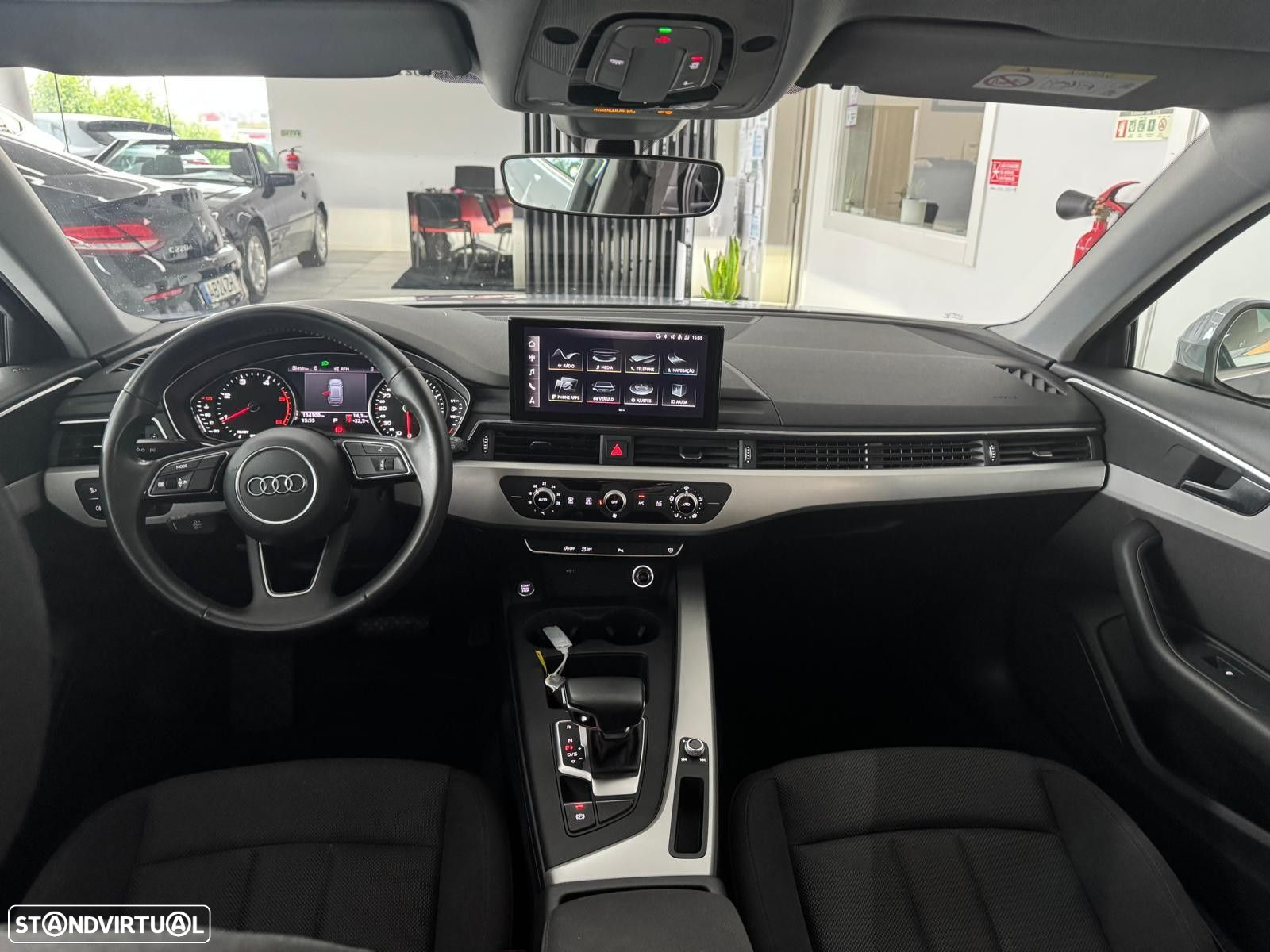 Audi A4 Avant 35 TDI S tronic - 12