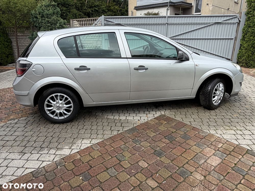 Opel Astra - 22