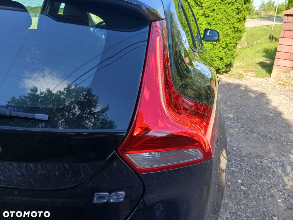 Volvo V40 D2 - 26