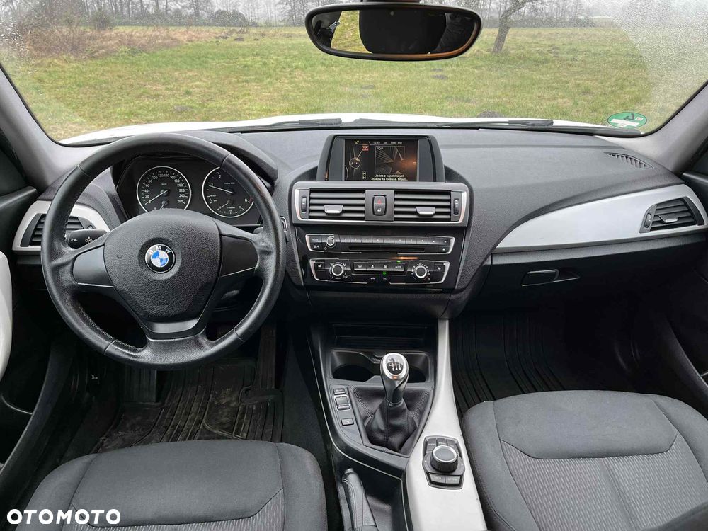 BMW Seria 1 - 16