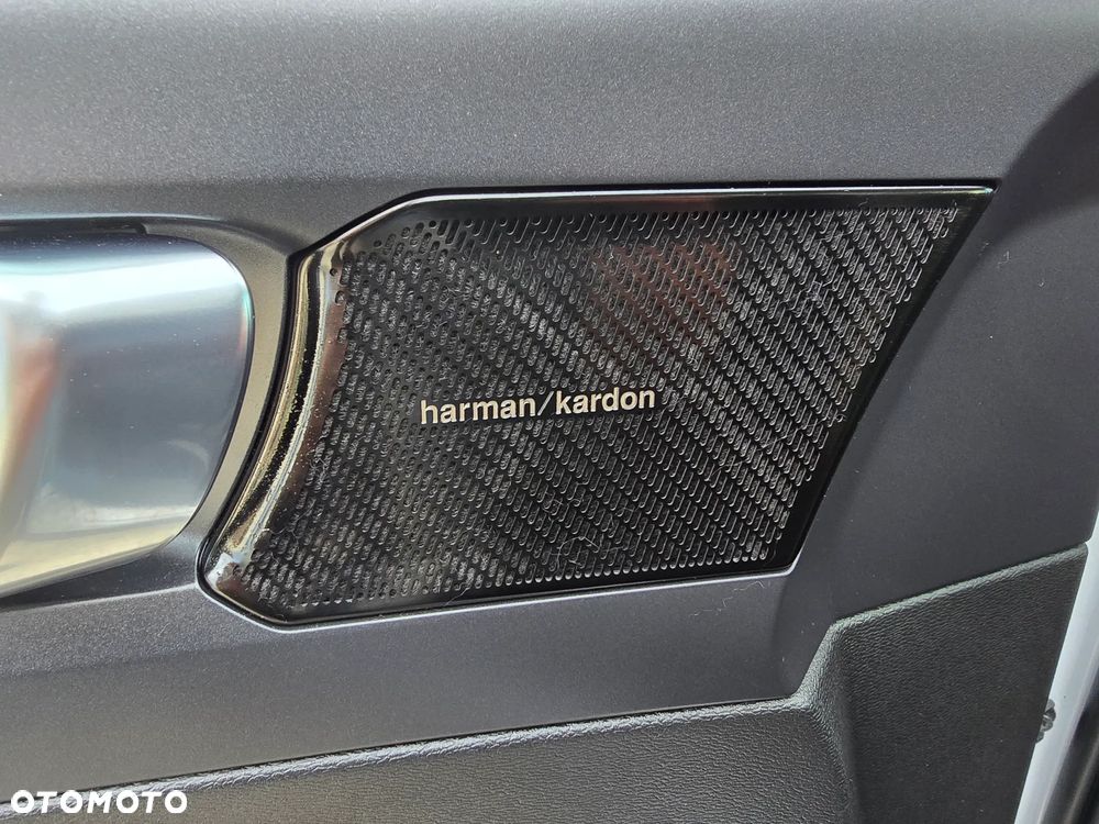 Volvo XC 40 T4 Recharge DKG Essential - 10