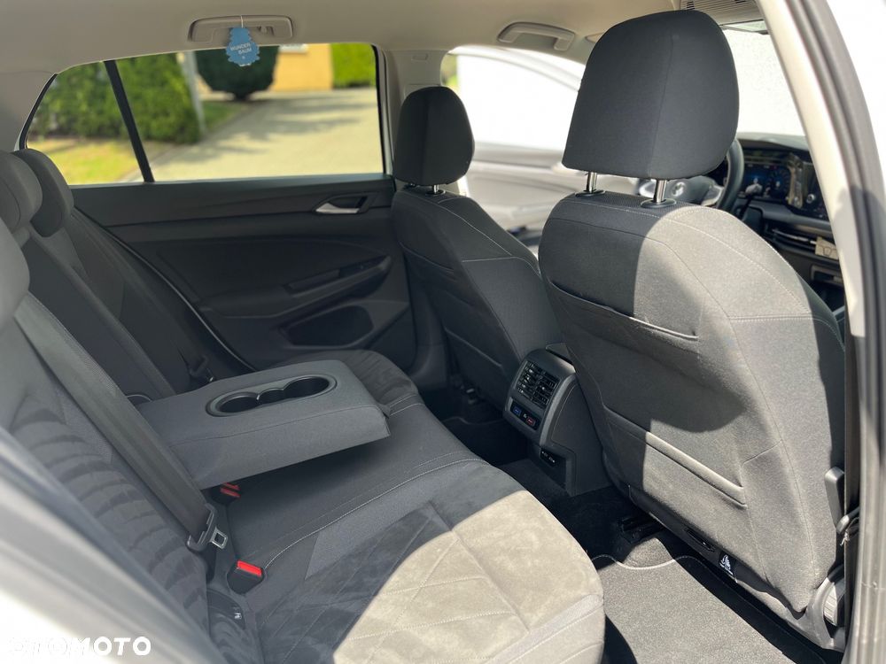 Volkswagen Golf 1.5 TSI EVO Style - 25