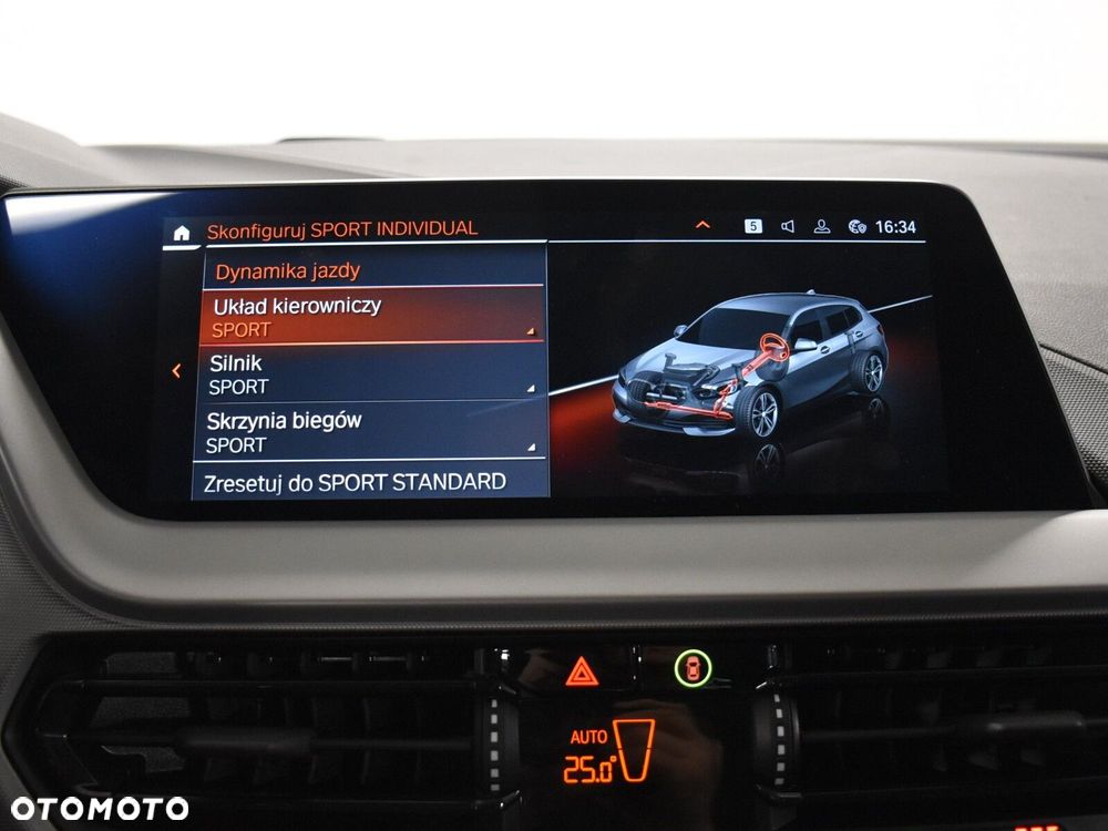 BMW Seria 1 - 21