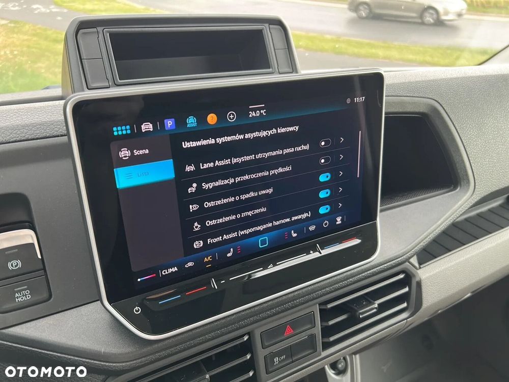 Volkswagen Crafter KONTENER MEBLOWY+WINDA/AUTOMAT/35 Podwozie z pojedynczą kabiną 2,0 l 163 KM manual r. o.: 4490 mm - 24