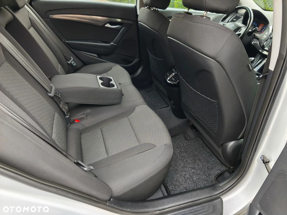 Hyundai i40 1.7 CRDi blue Style - 16