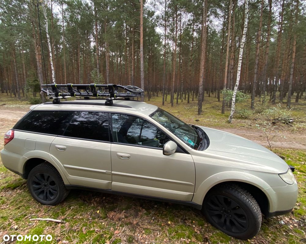 Subaru Outback 3.0RE 000 - 26