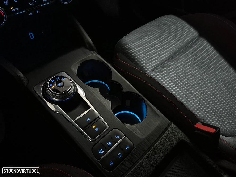 Ford Focus 1.5 TDCi ECOBlue ST-Line X Aut. - 18