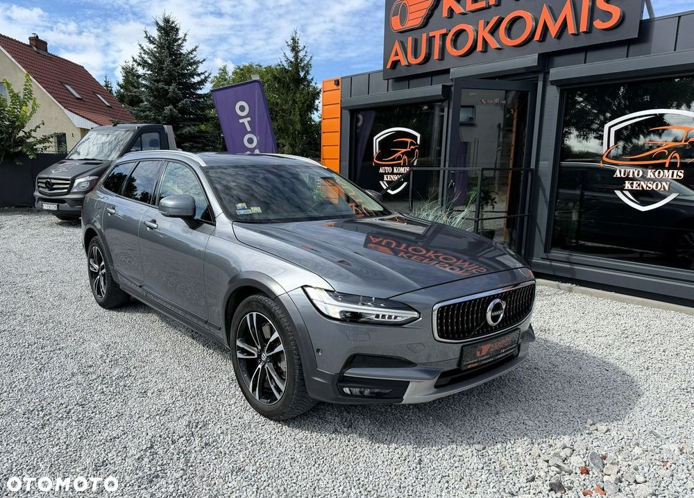 Volvo V90 Cross Country T5 AWD Pro - 2