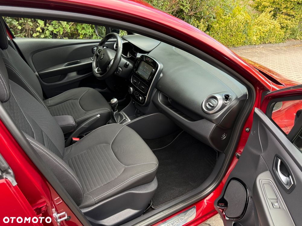 Renault Clio - 33