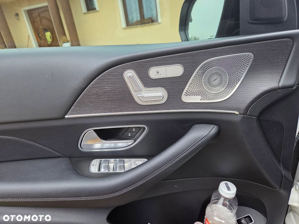 Mercedes-Benz GLE 300 d 4-Matic - 27