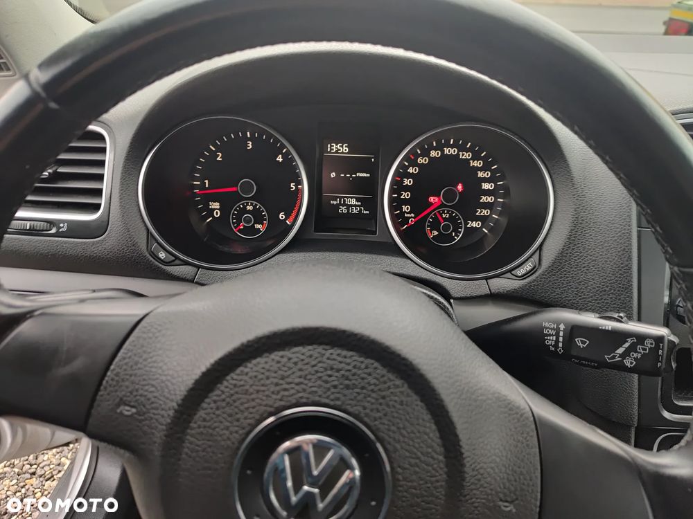 Volkswagen Golf 2.0 TDI DPF Comfortline - 17