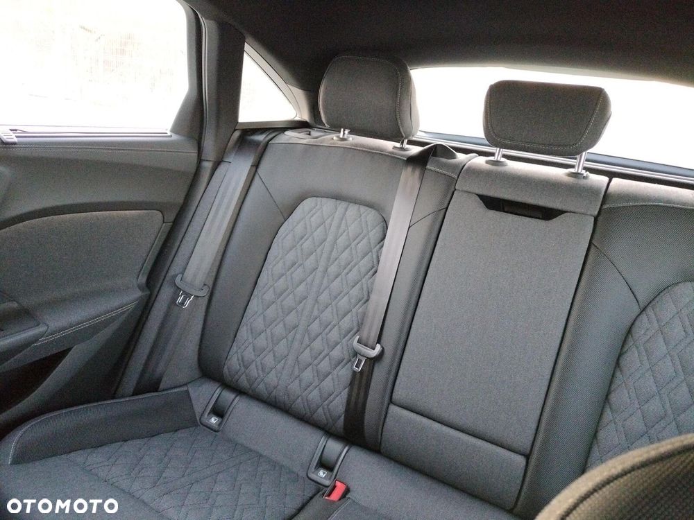 Audi A5 Limousine - 16