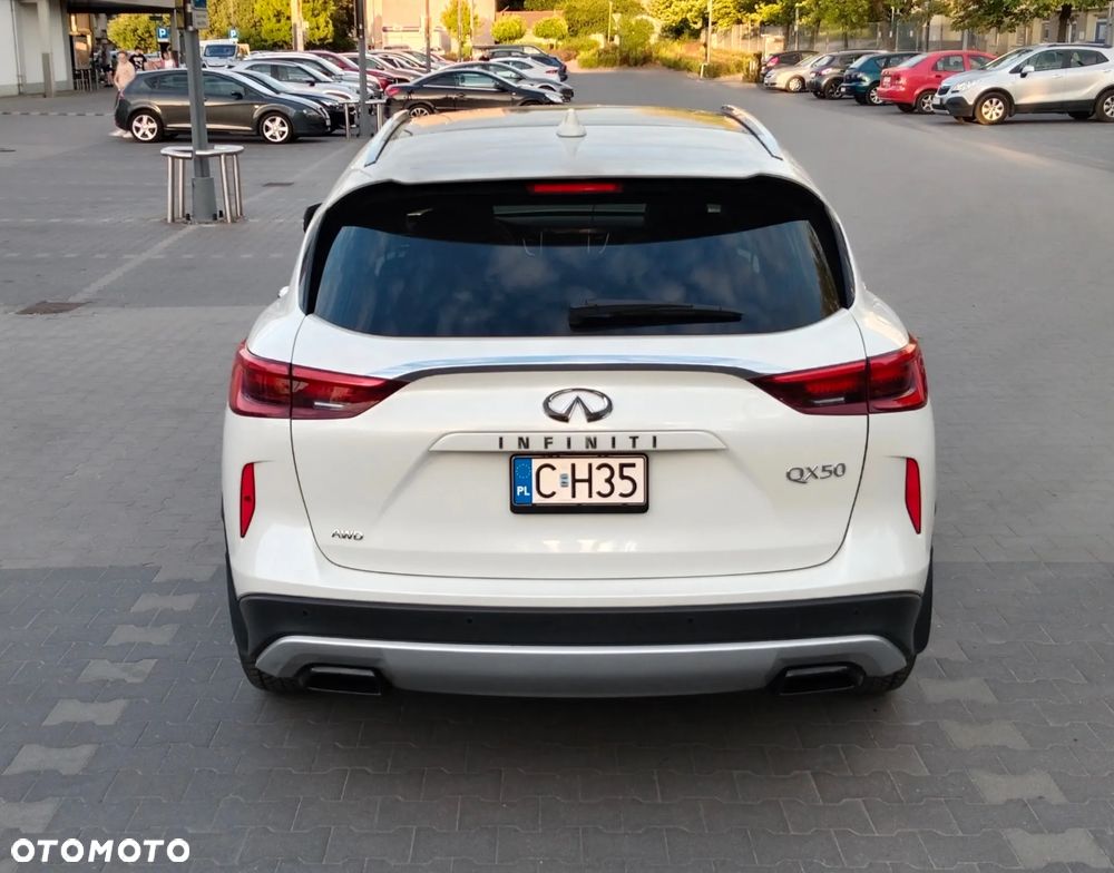 Infiniti QX50 - 10
