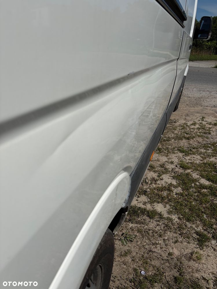 Volkswagen Crafter - 22