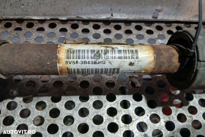 Planetara fata dreapta 8V51-3B436-HB 1.6 TDCI HHJC 8V51-3B436-HB 1.6 - 3