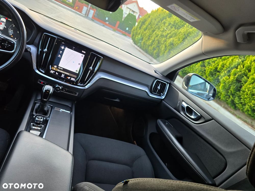 Volvo V60 - 36