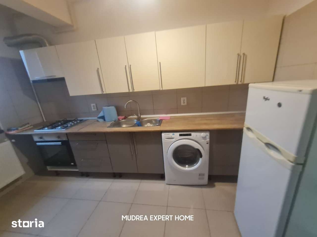 Nou / Apartament Superb / 2 Camere / Otopeni Central — fotografia 1
