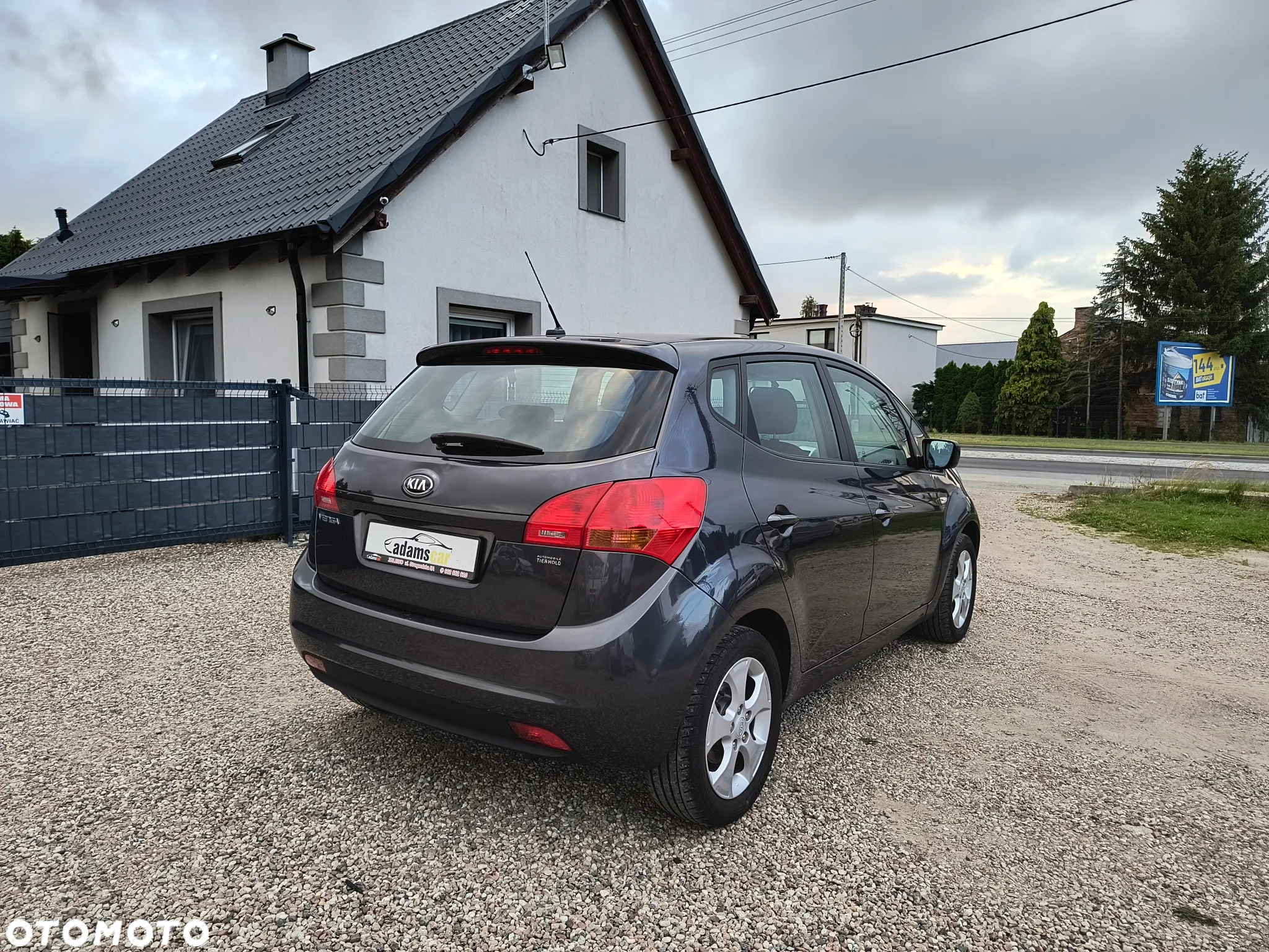 Kia Venga - 6