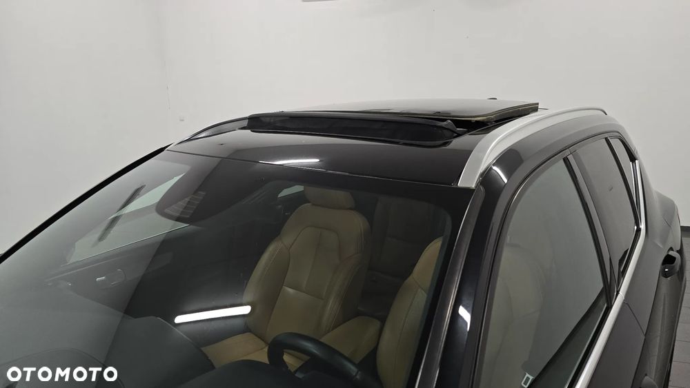 Volvo XC 40 D4 AWD Inscription - 13
