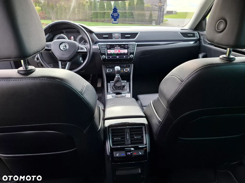 Skoda Superb 1.8 TSI L&K - 15