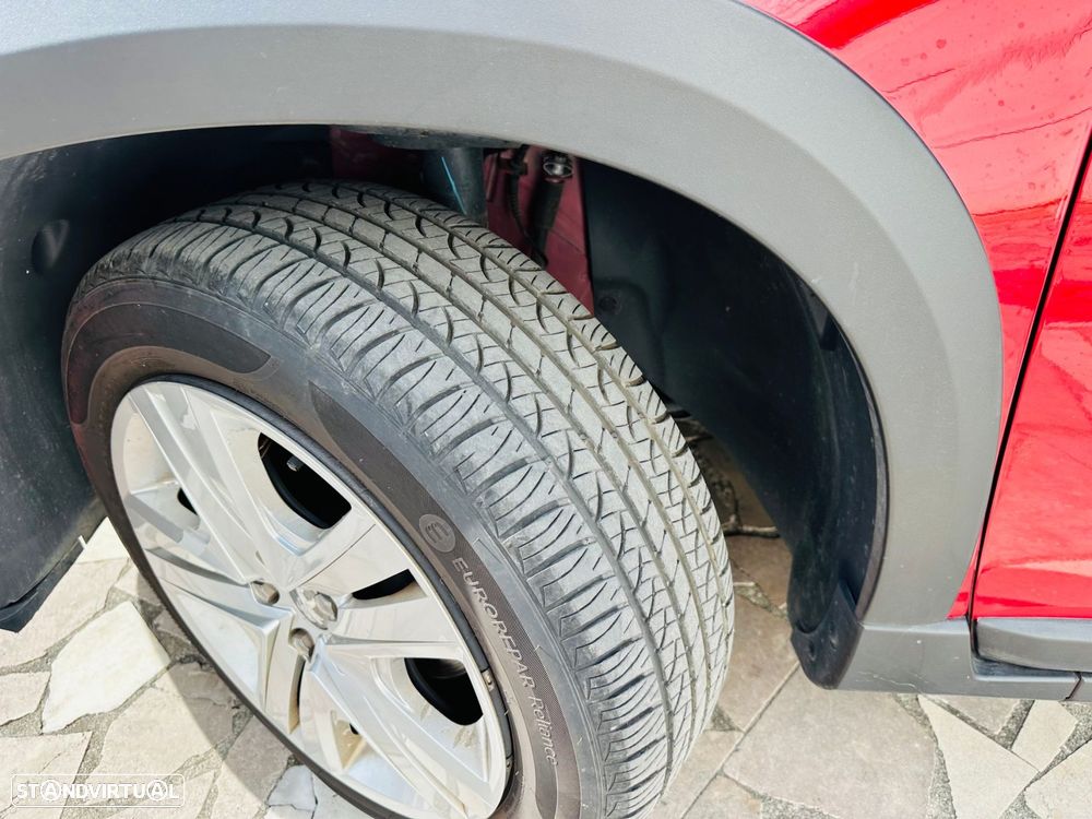 Peugeot 2008 1.2 PureTech Signature - 23