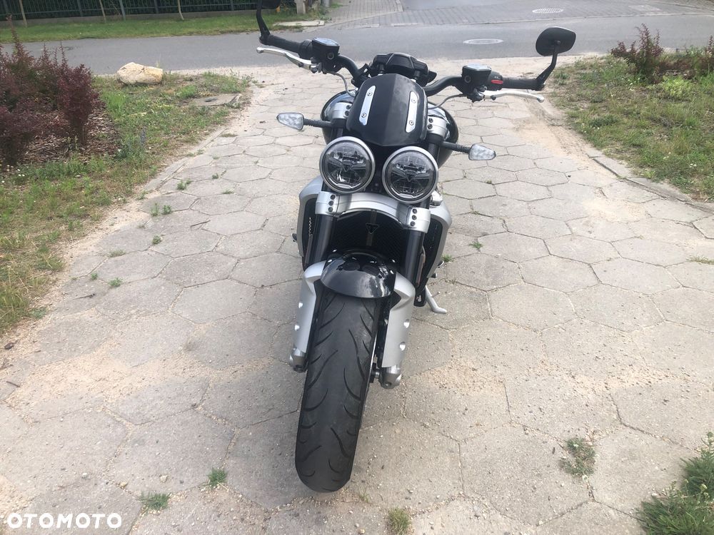 Triumph Rocket - 2