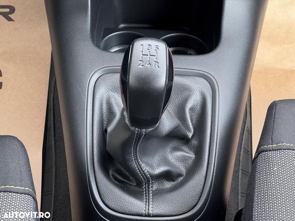 Citroën C3 1.2 PureTech 83 S&S BVM5 YOU! - 17