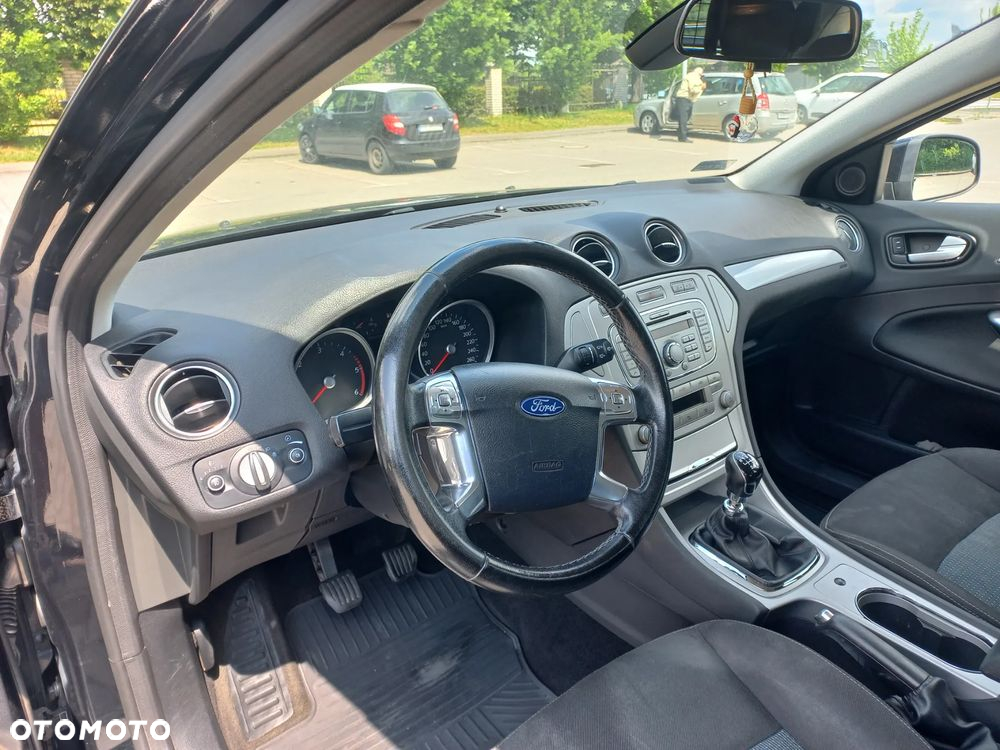 Ford Mondeo 1.8 TDCi Gold X - 7